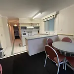 Parklane Motel