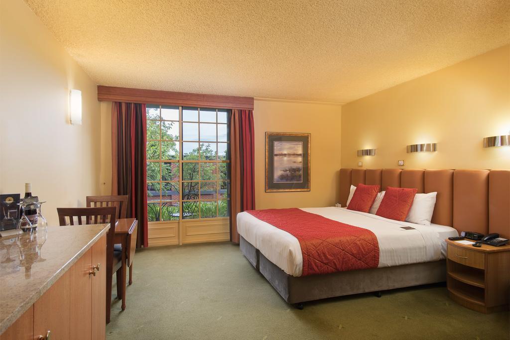 Country Club Tasmania Resort 4*