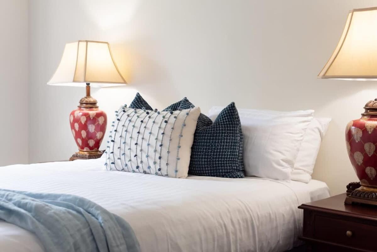 Luxe Heritage On Balfour: A Time Traveller's Delight Holiday home