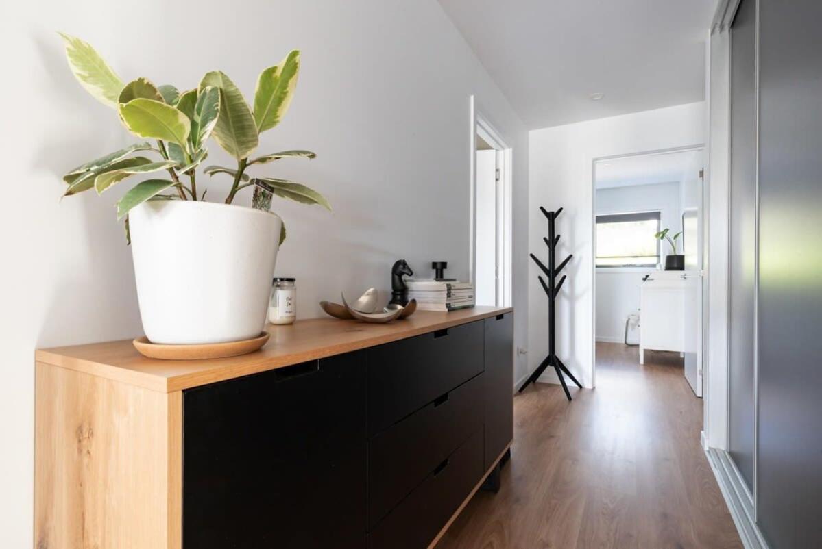 Impressively Spacious Modern & Convenient Holiday home *