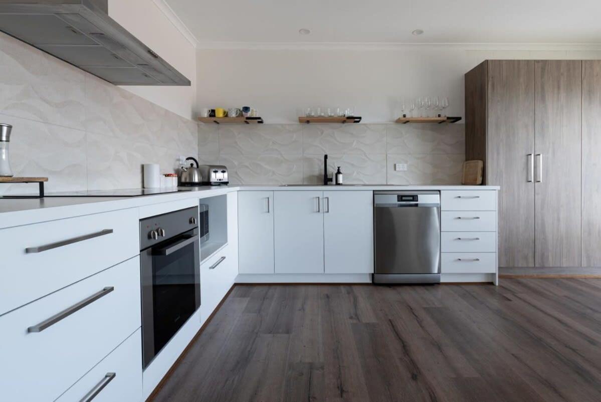 Apartment Cosy & Sweet: Near The Wifi & Parking