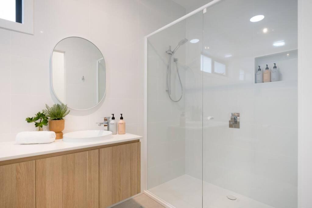 Dovecote - Luxury * Launceston