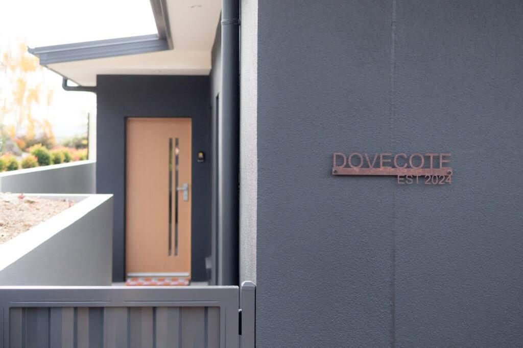Dovecote - Luxury * Launceston