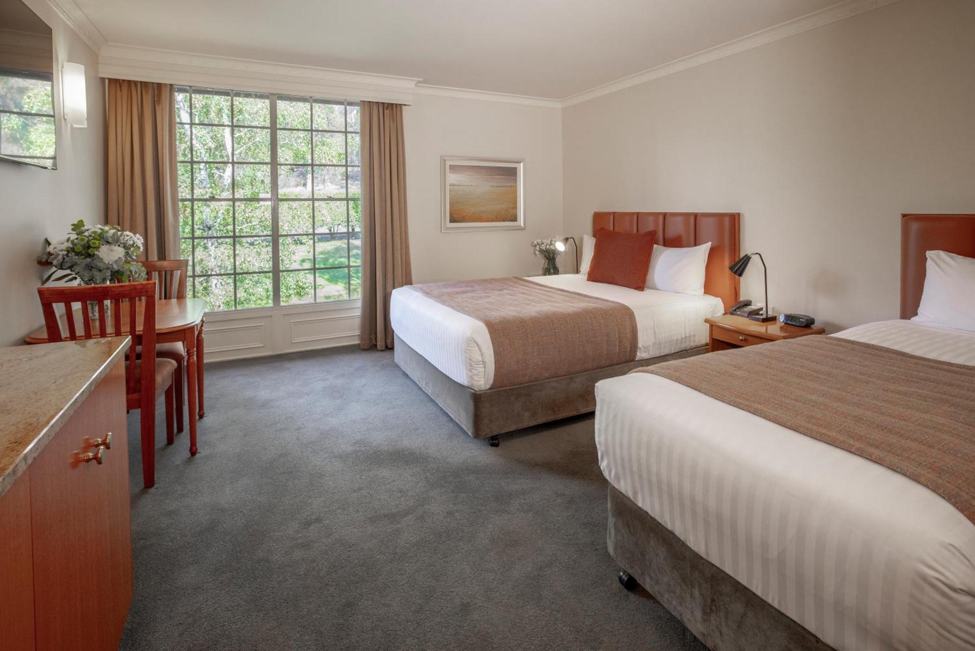 Resort Country Club Tasmania