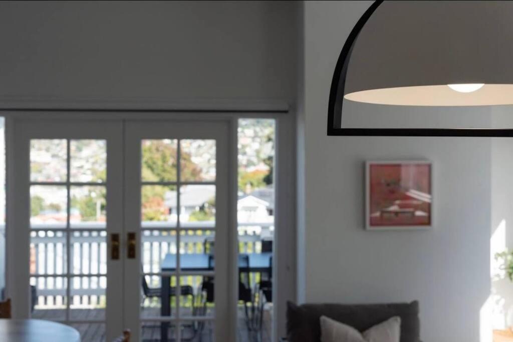 Victoria's On High - 3 Bedroom With Views Launceston