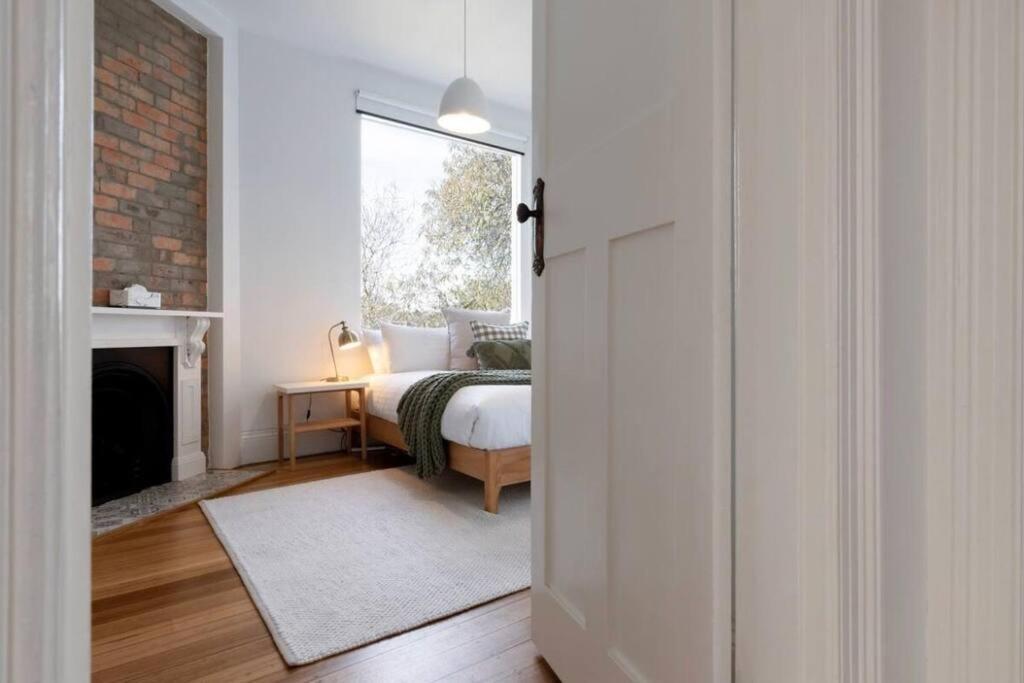 Victoria's On High - 3 Bedroom With Views * Launceston