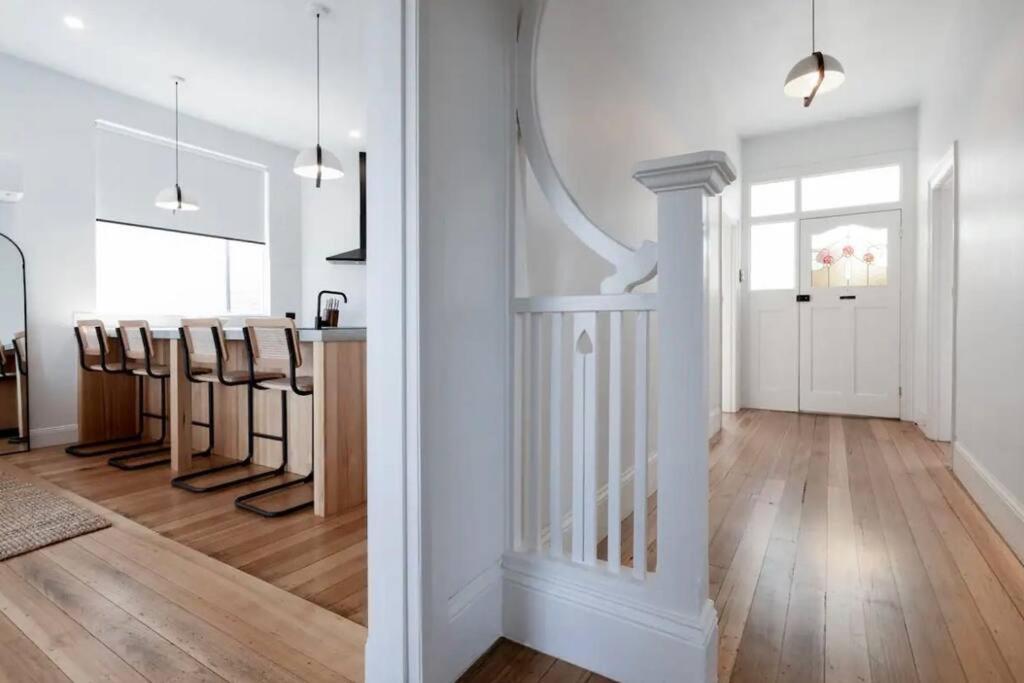 Victoria's On High - 3 Bedroom With Views Holiday home