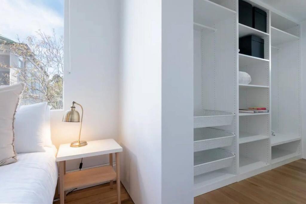 Victoria's On High - 3 Bedroom With Views *