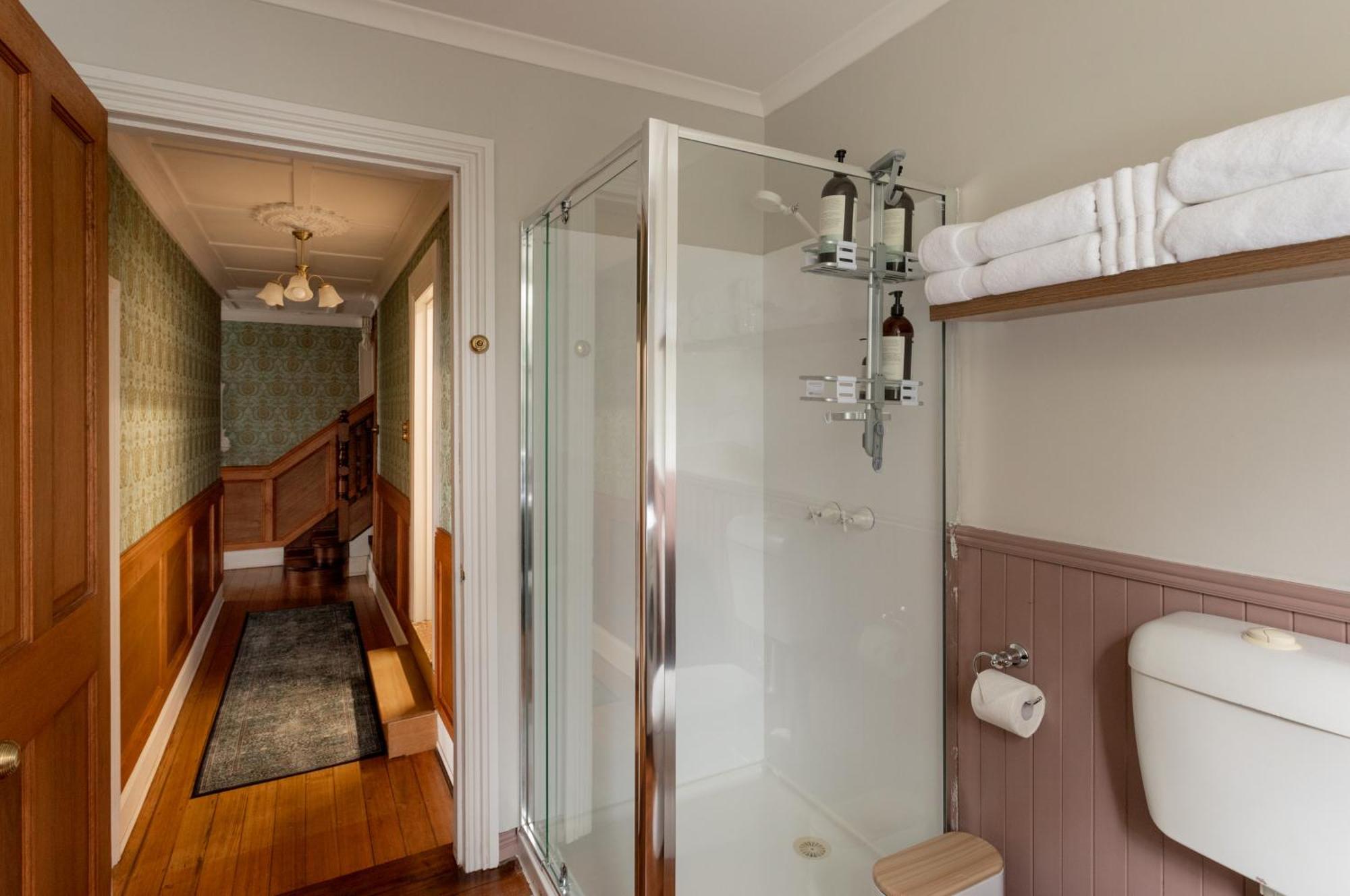 Stunning Heritage Near The Cbd Holiday home *