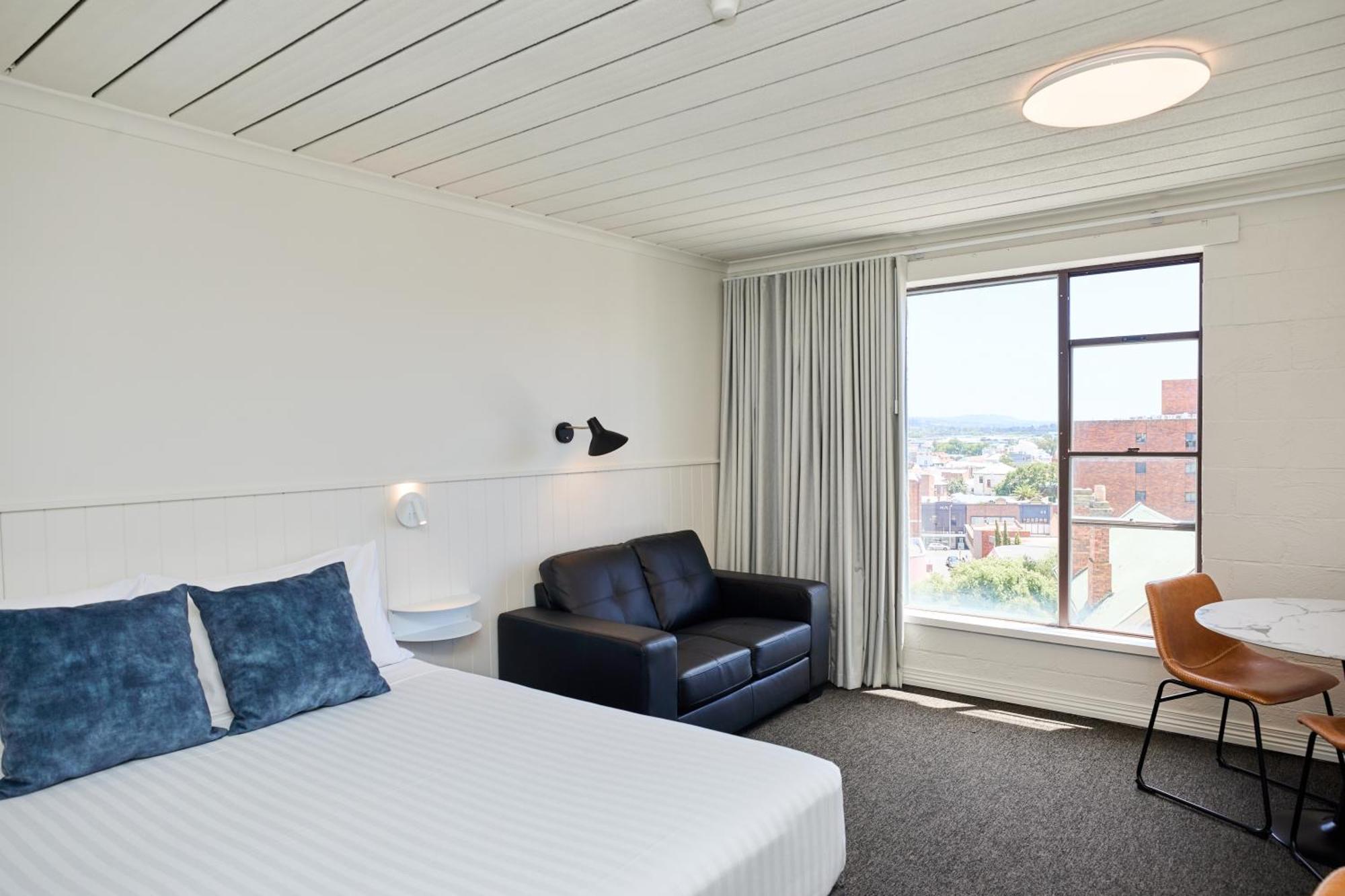 Hotel Balmoral On York Launceston
