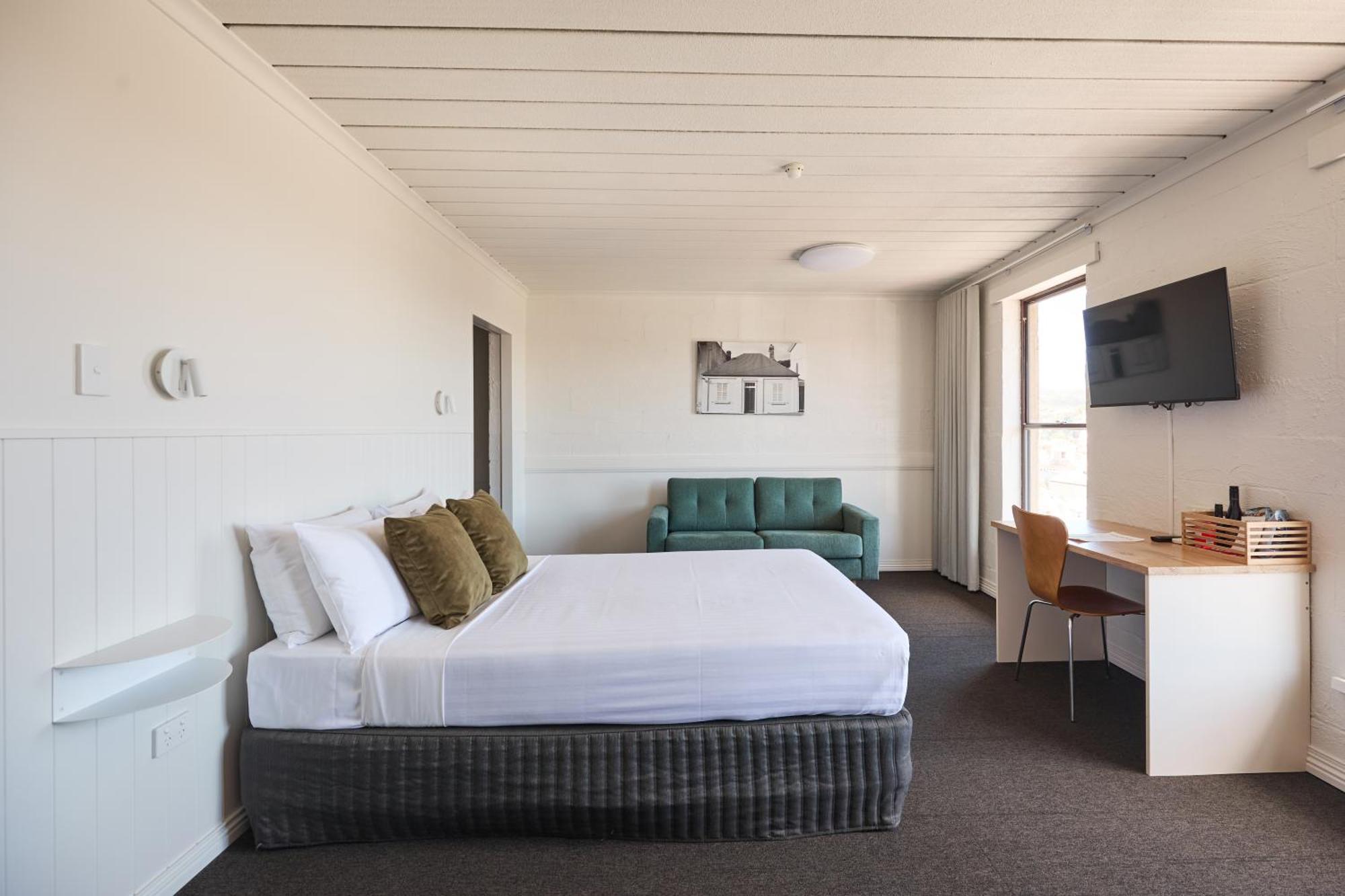 Balmoral On York Hotel Launceston
