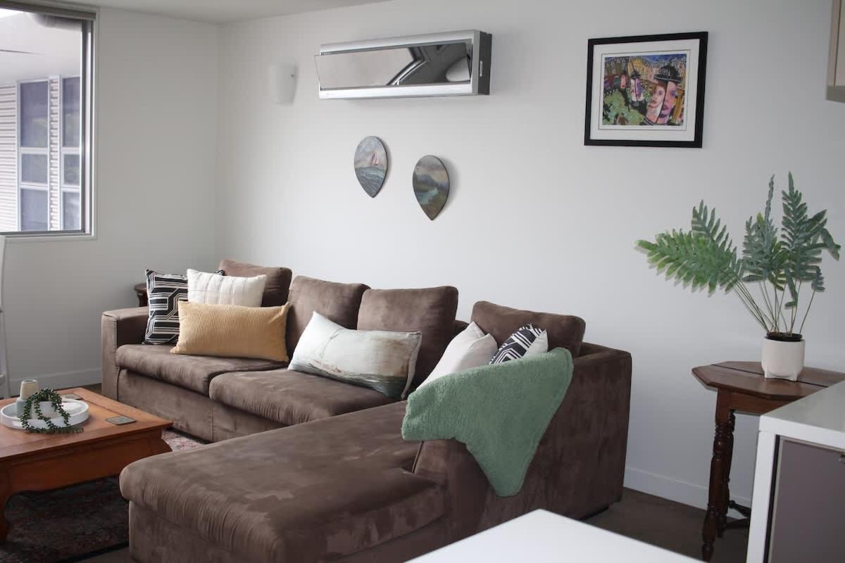 Cataract 7 - Cbd 2 Bedroom Free Parking Apartment *