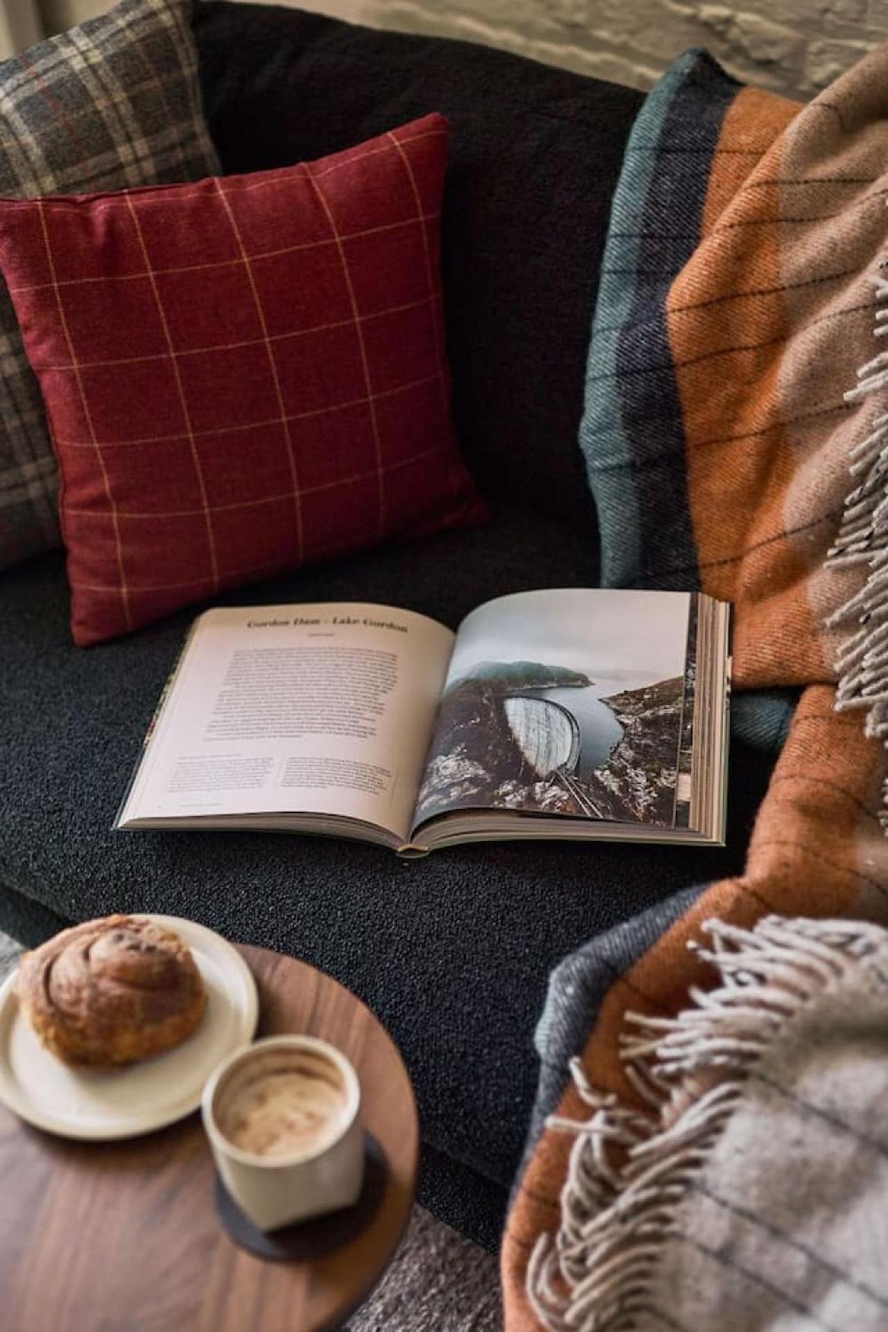 Oakden-the Workers Cottage-architectural Holiday home Launceston