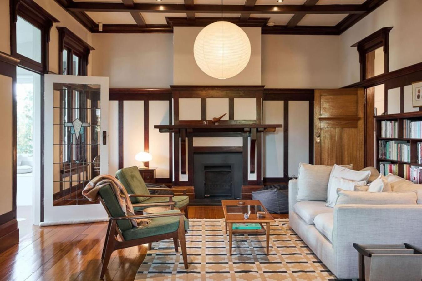 Holiday home Large Sanctuary With Fireplace Launceston