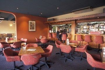 Sandors On The Park