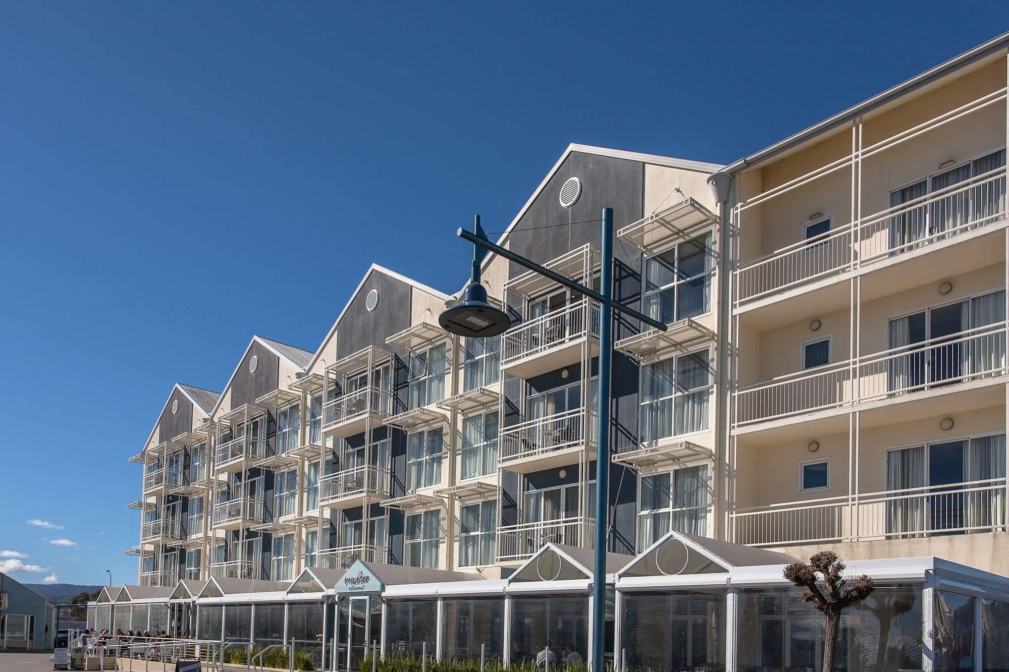 Peppers Seaport 4*