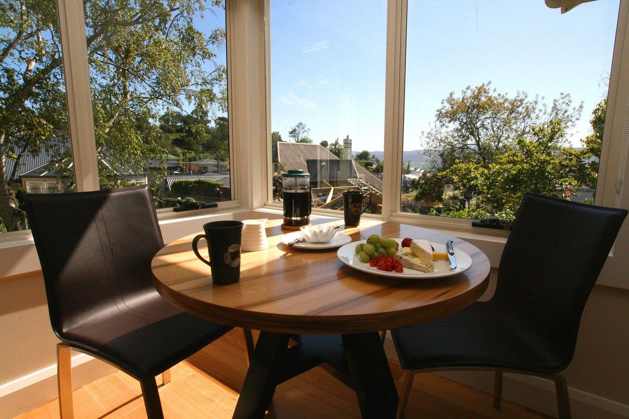 Apartment Topiary Haven Launceston