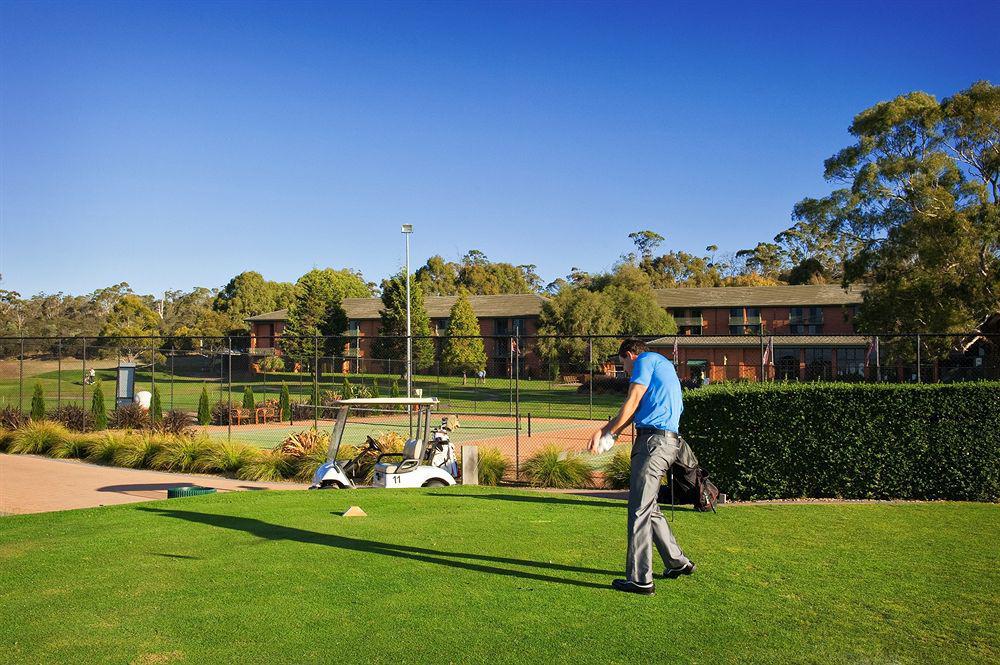 Country Club Tasmania Resort 4*