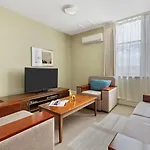 Launceston Central Apartment Hotel Official