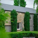 The Red Feather Inn