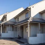 Elphin Serviced Apartments