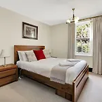 Apartments At York Mansions
