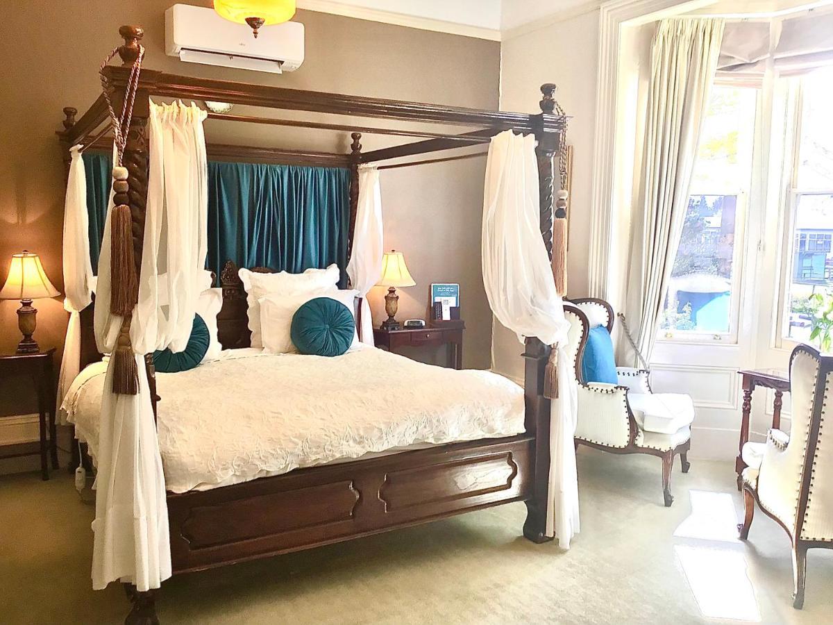 Bed & Breakfast Kurrajong House Launceston