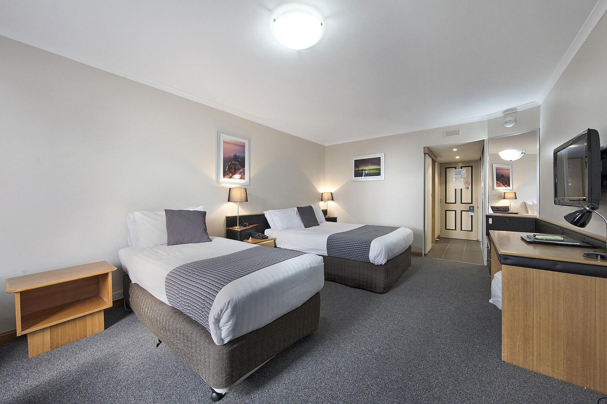 Commodore Regent 4* Launceston