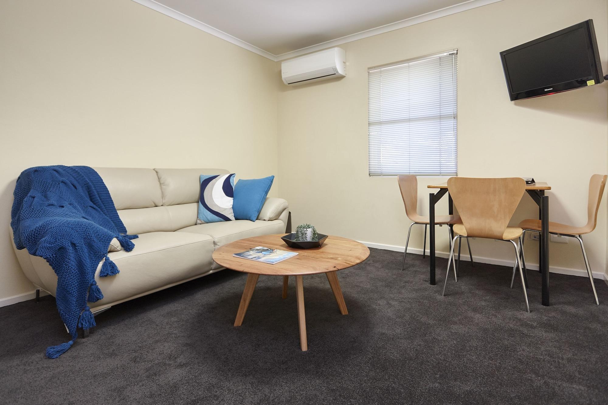 Aparthotel Elphin Serviced