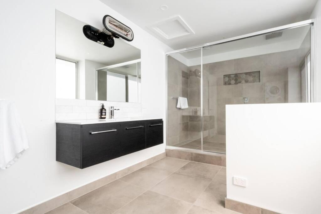 Modern 2 Bedroom With Wifi * Launceston