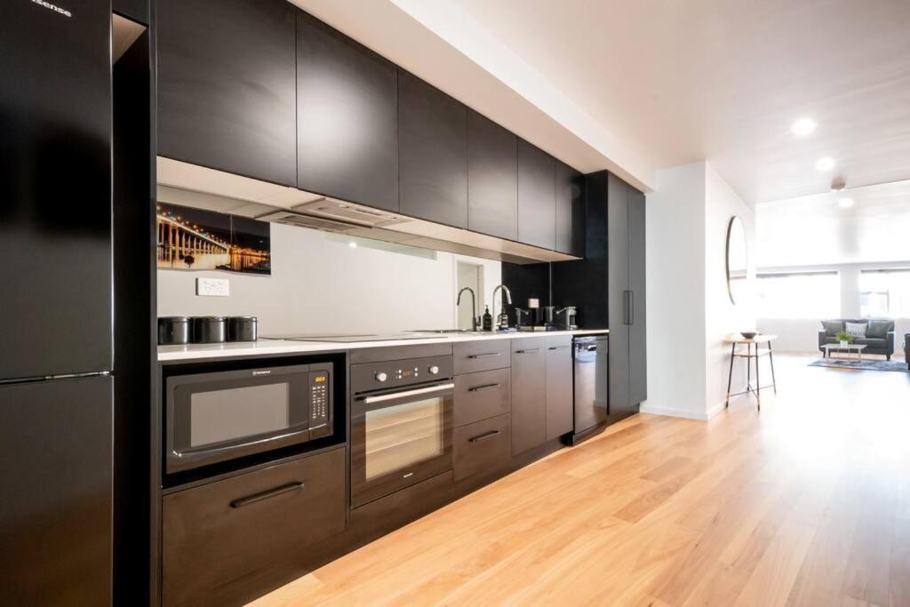 Modern 2 Bedroom With Wifi Launceston