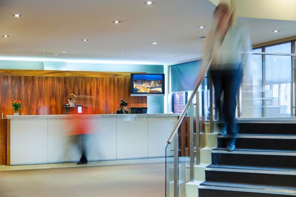 Hotel Western