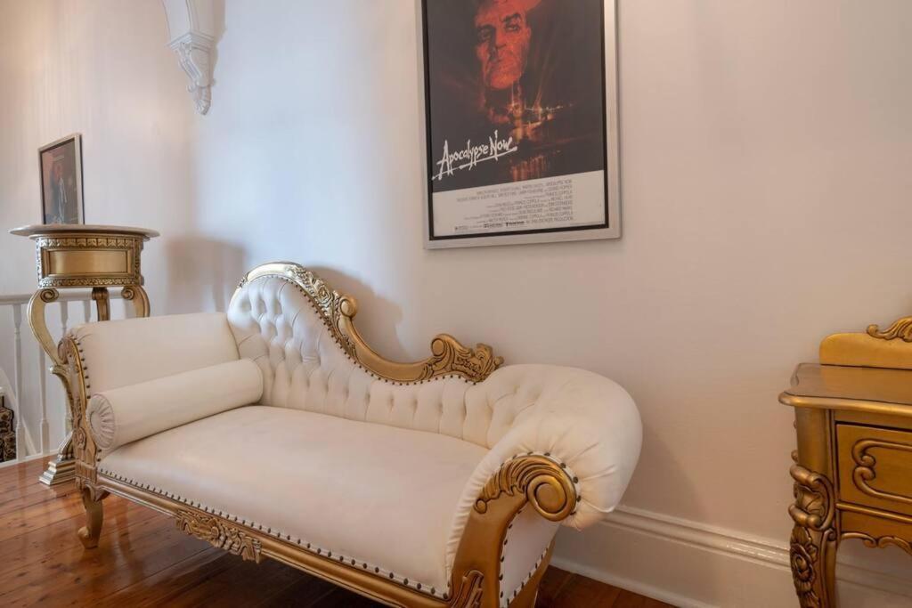 A Modern With Old-world Charm In Bathurst * Launceston