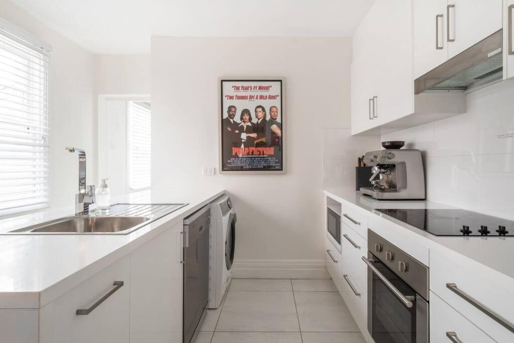 A Modern With Old-world Charm In Bathurst