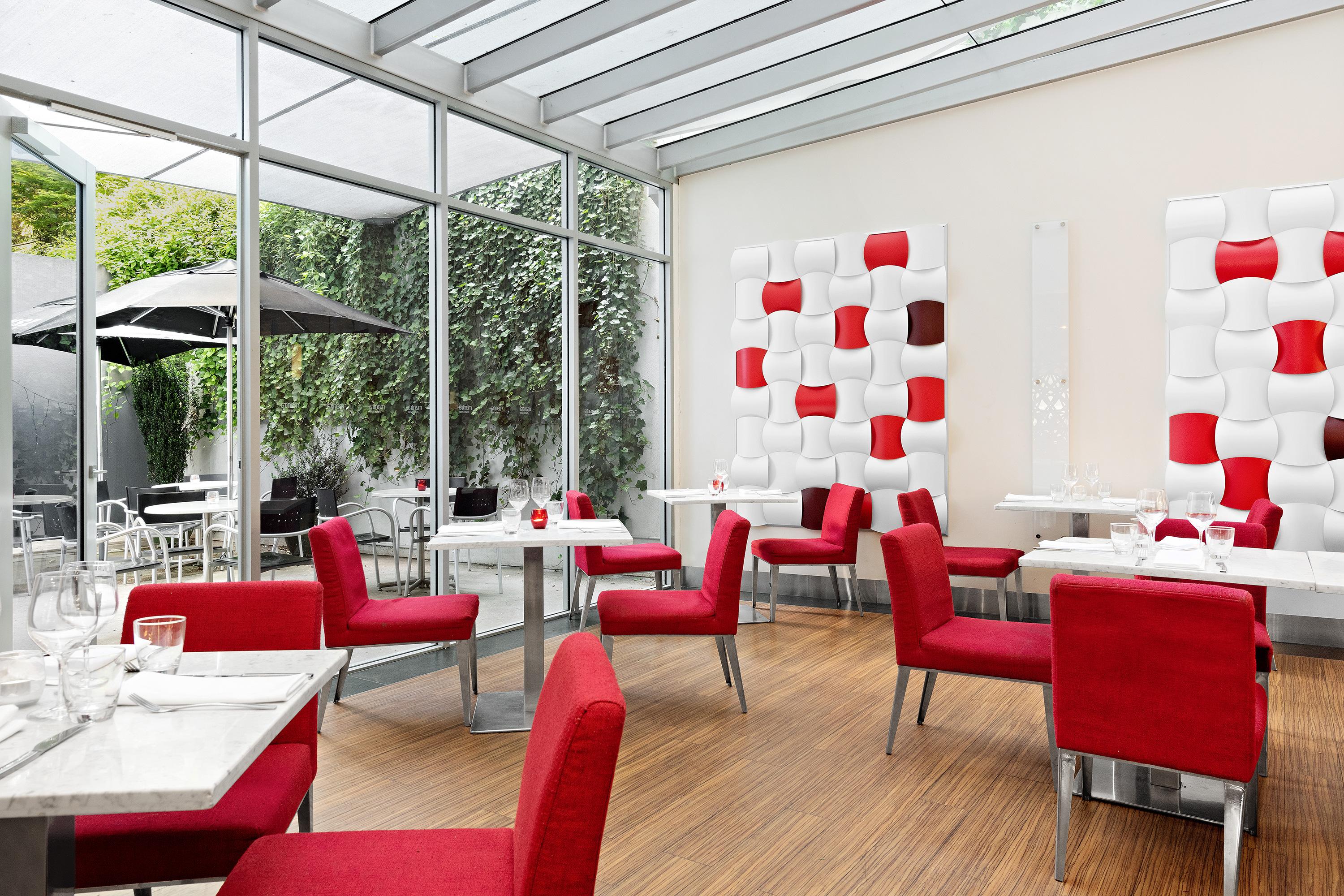 Hotel Mantra Charles 4*