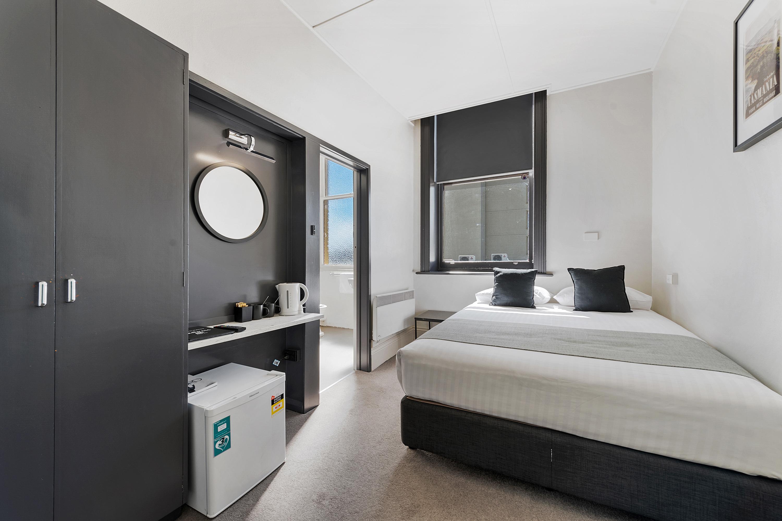 The Cornwall Historic 3* Launceston