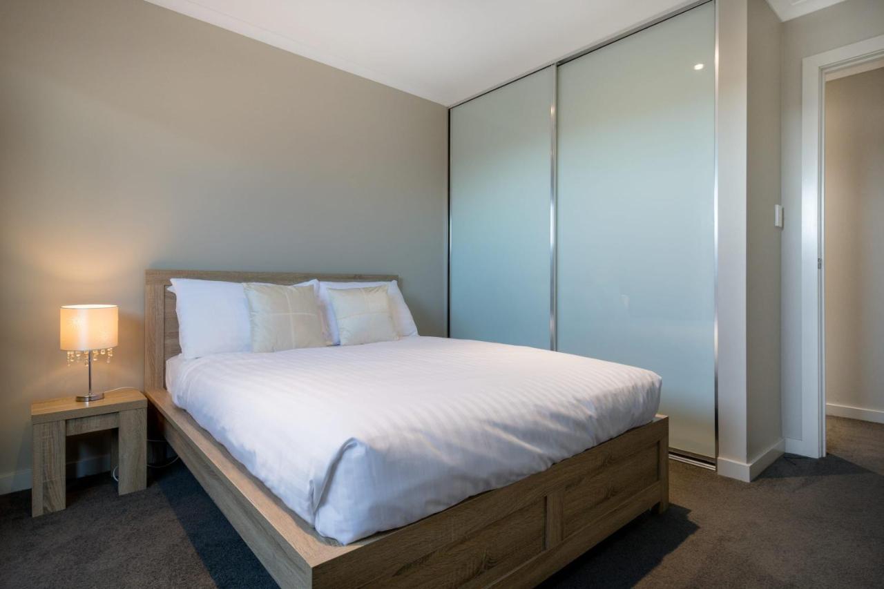 Cute And Cosy 2 Bedroom Unit In Summerhill Apartment Launceston