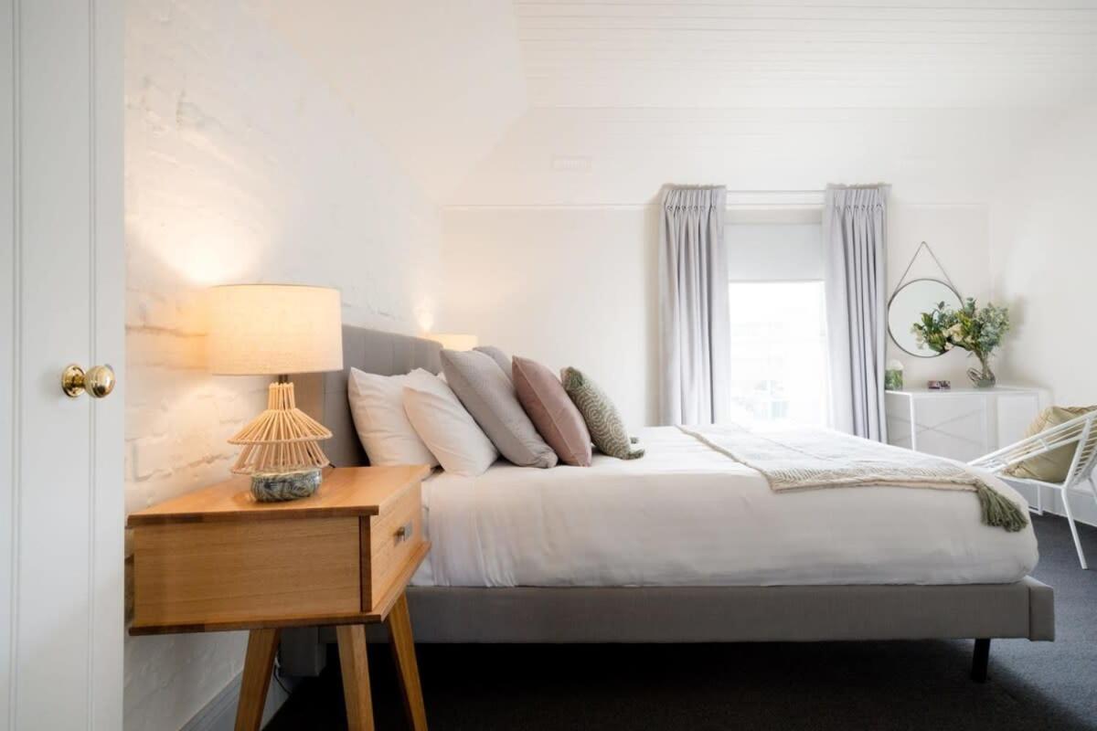 Little City With Free Onsite Parking Apartment Launceston