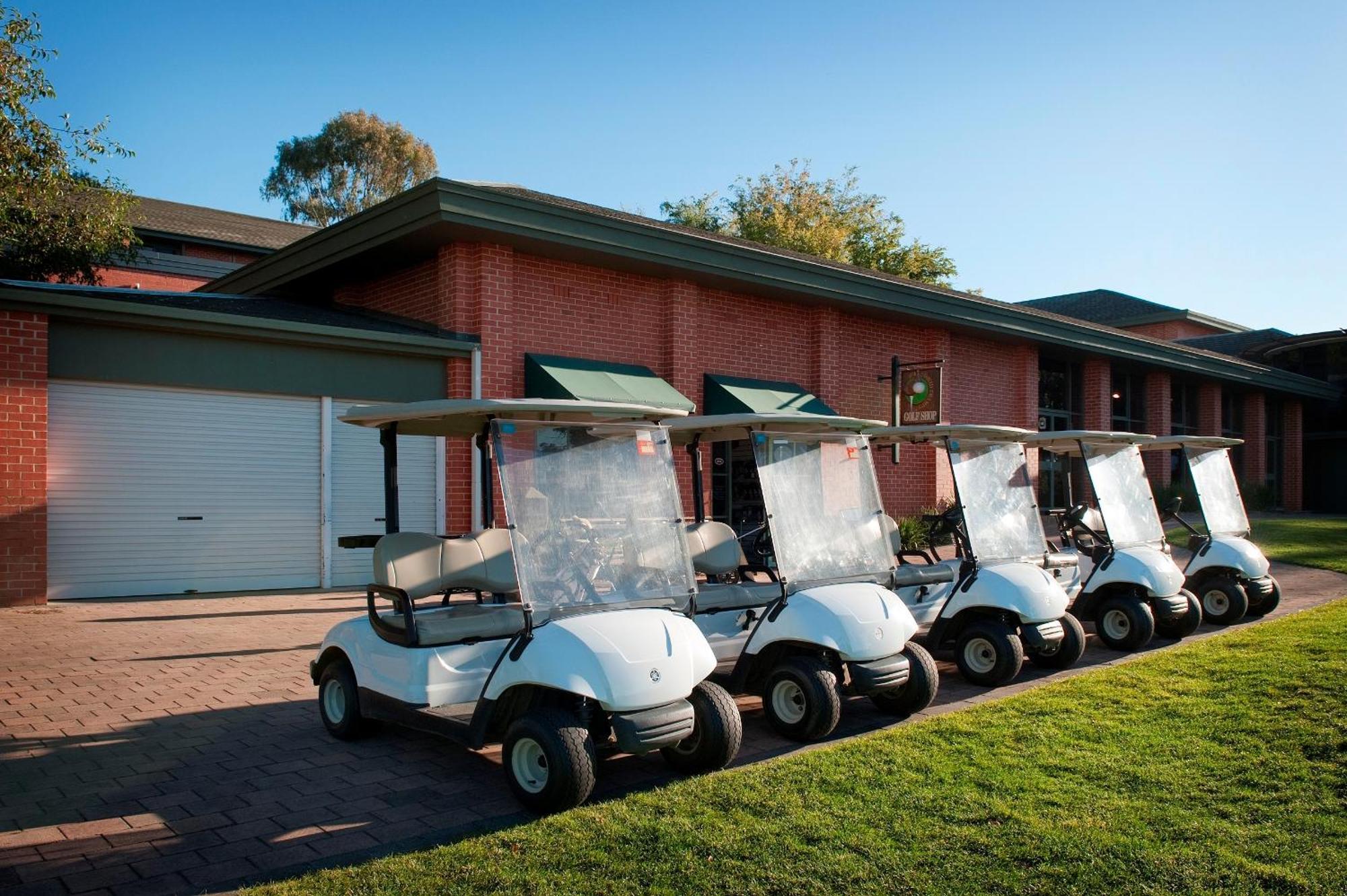 Resort Country Club