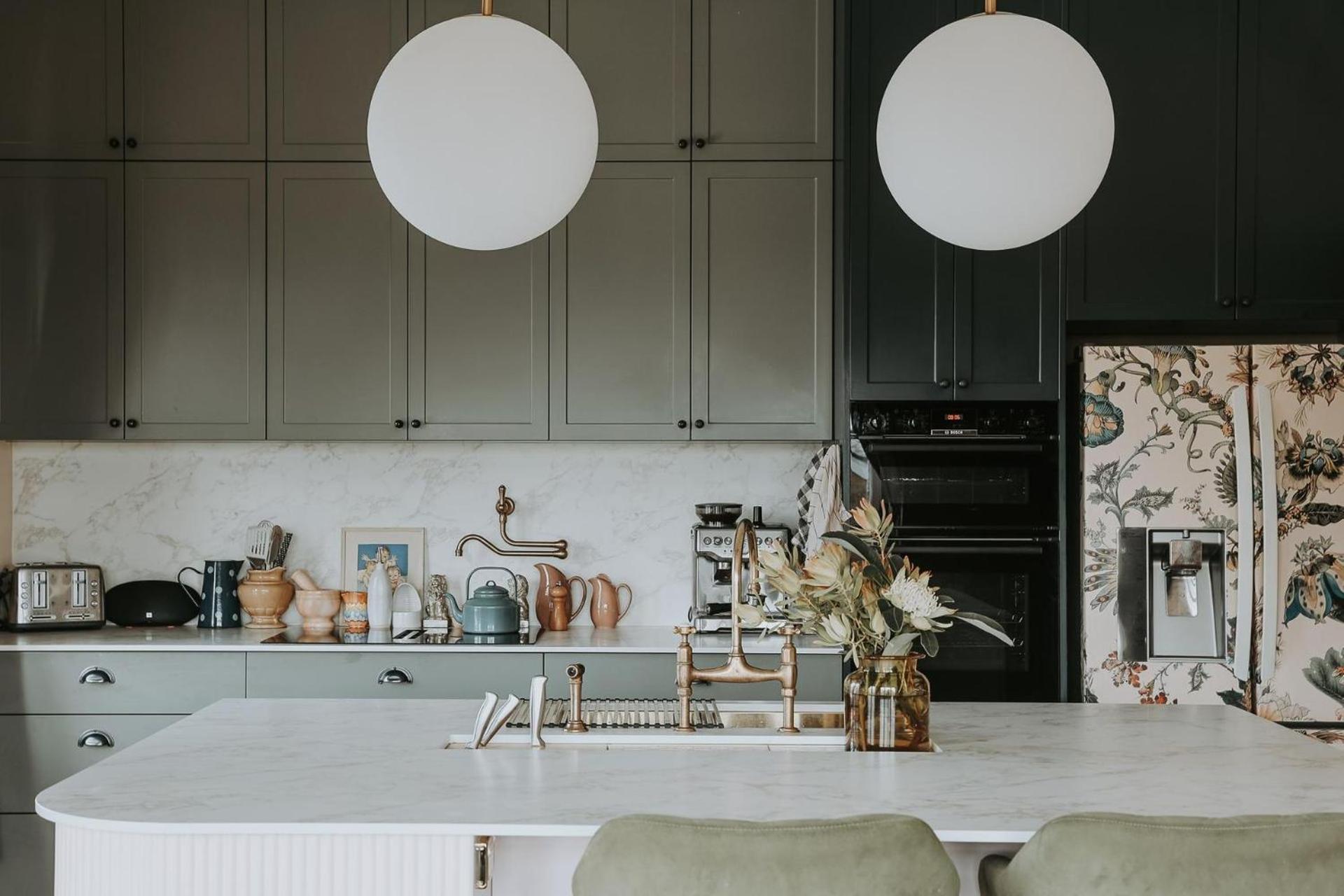 Vibrant Dual Retreat Vagabond S Rest Rose Gold Hideaway Holiday home