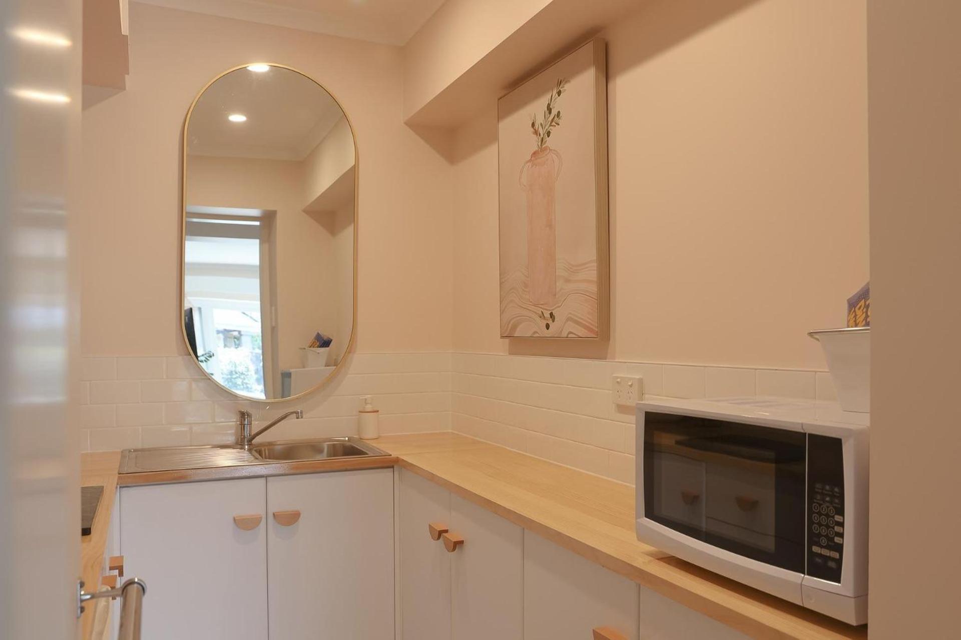 Vibrant Dual Retreat Vagabond S Rest Rose Gold Hideaway
