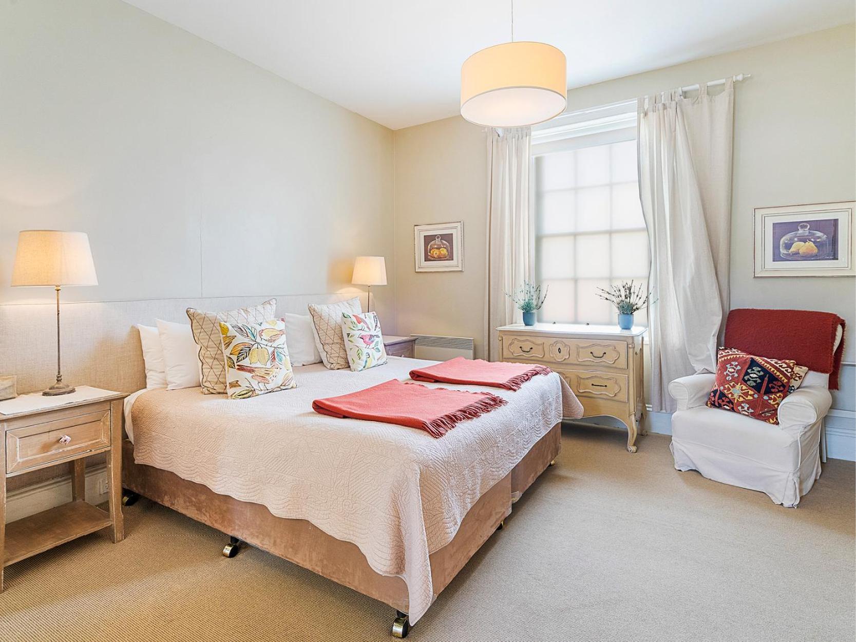 The Red Feather Hotel 4*