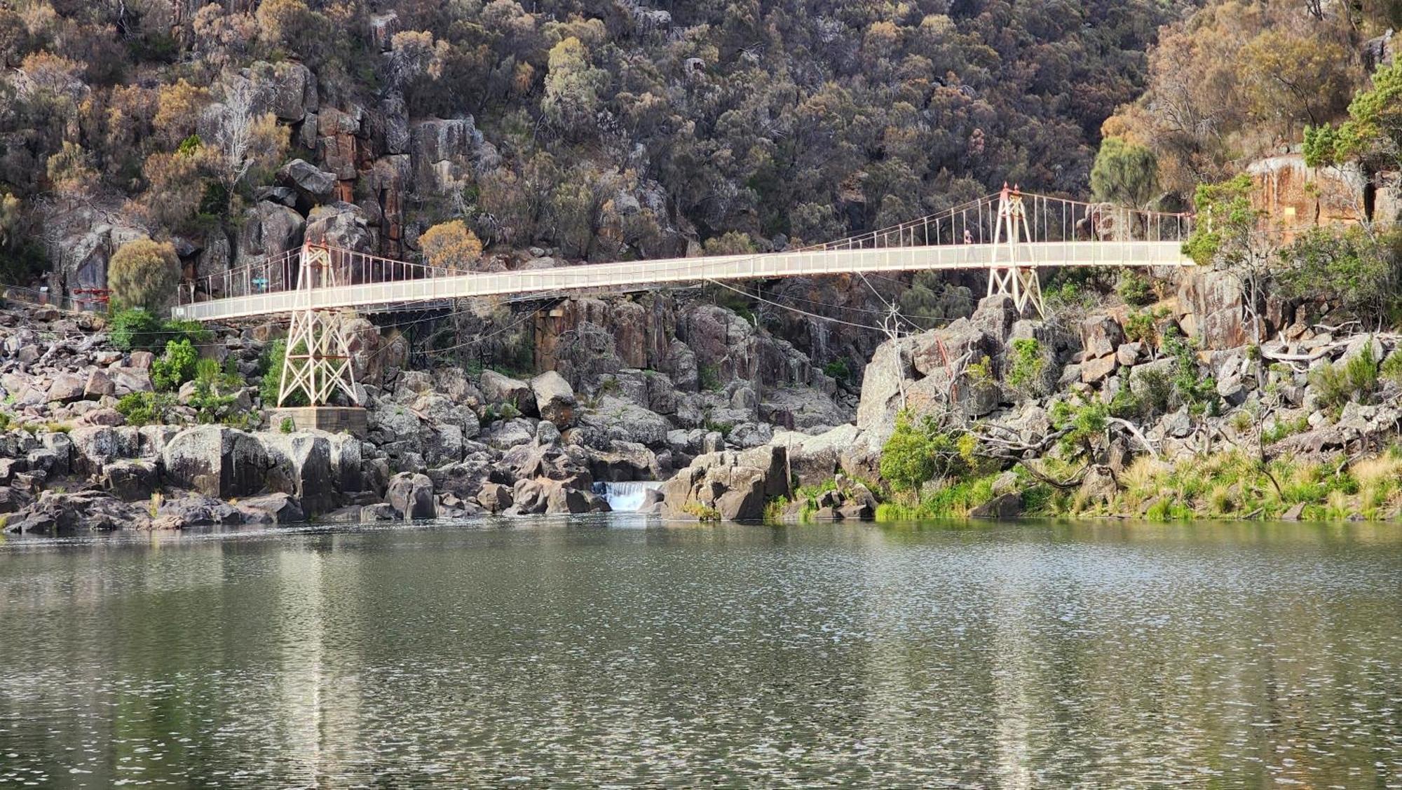 Number 9 On Cataract * Launceston