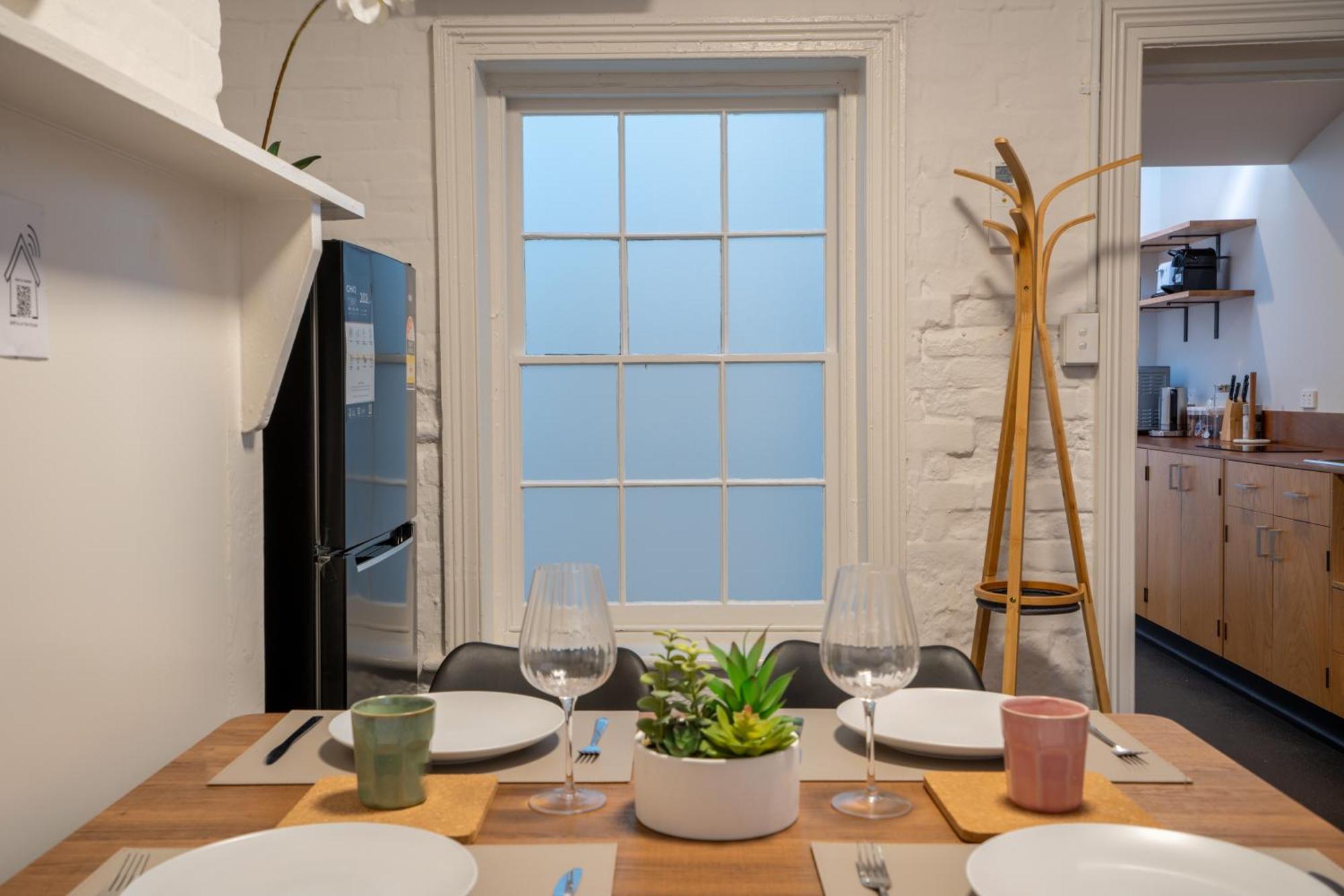 Urban Nook Serviced Apartment *