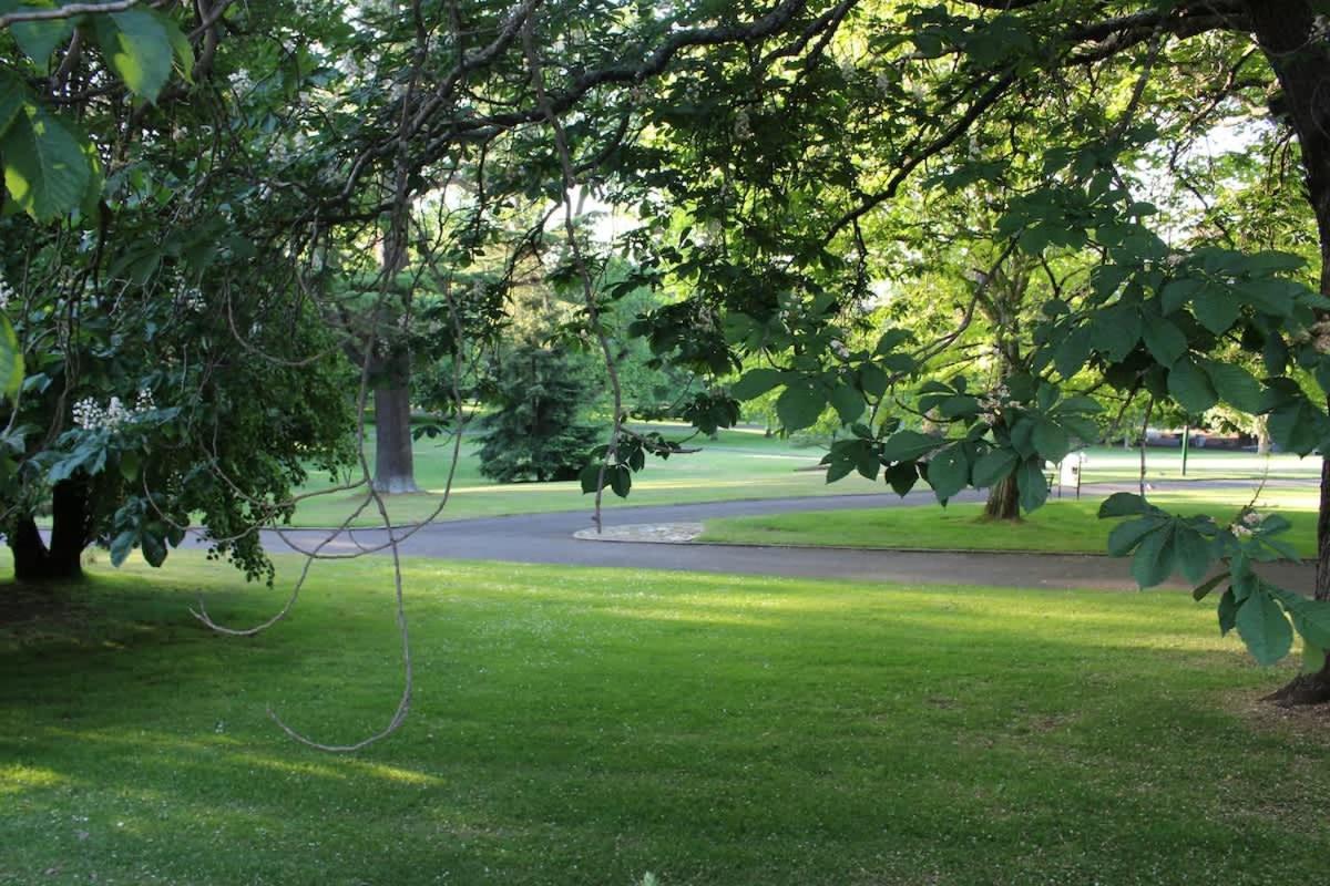 23 - Pad With Free Parking Launceston