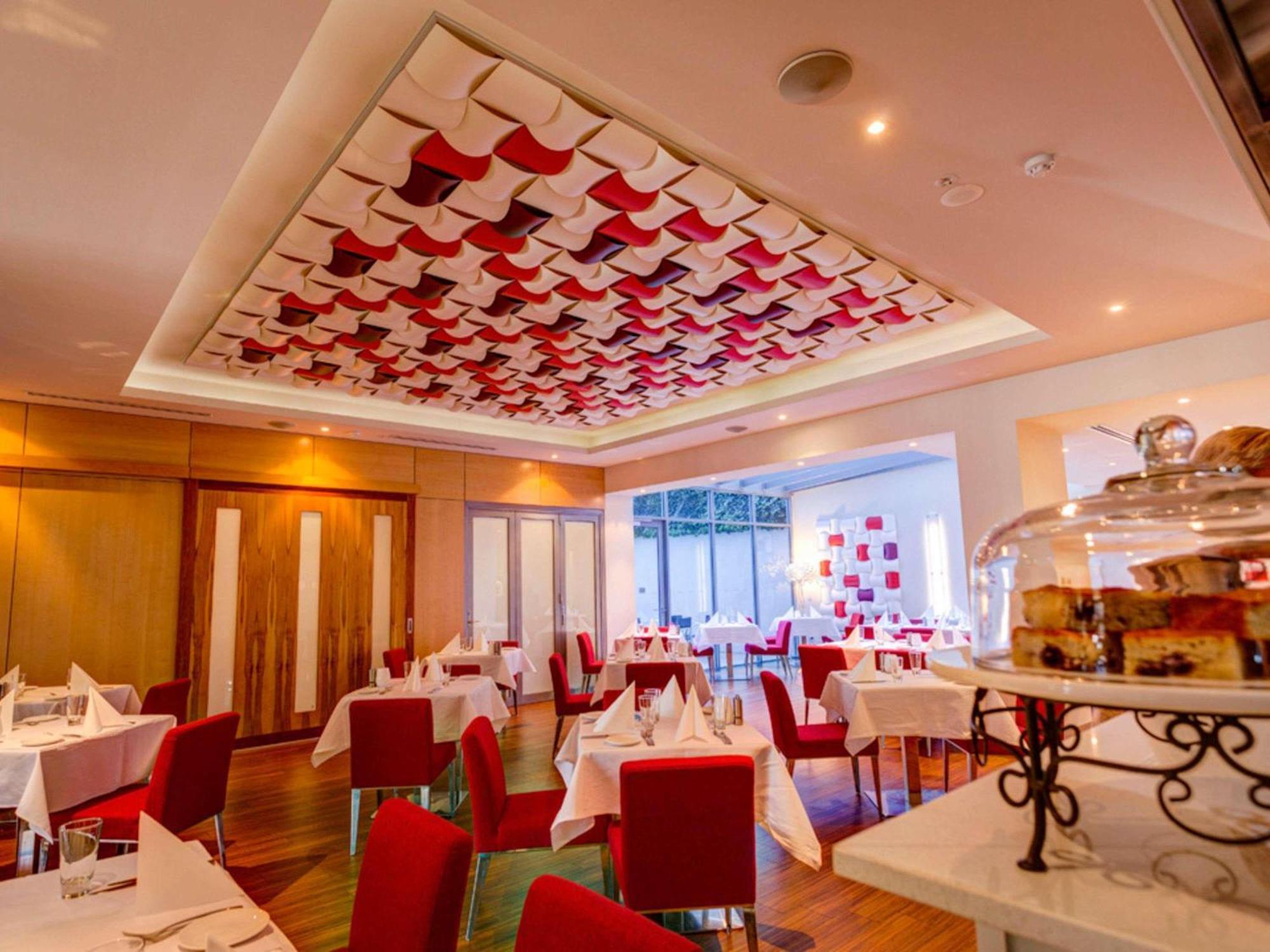 Mantra Charles 4*
