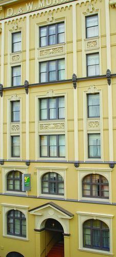 Official Aparthotel Launceston