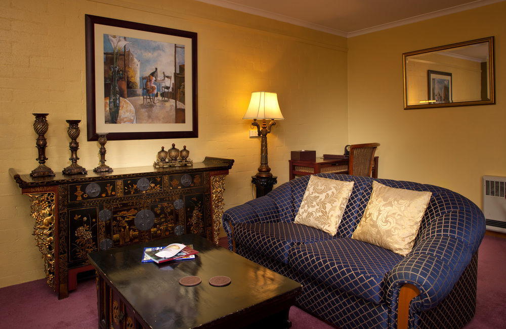 Hideaway On George Hotel 4*