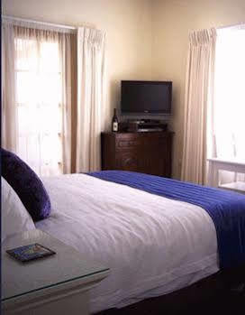 The River House Hotel Launceston