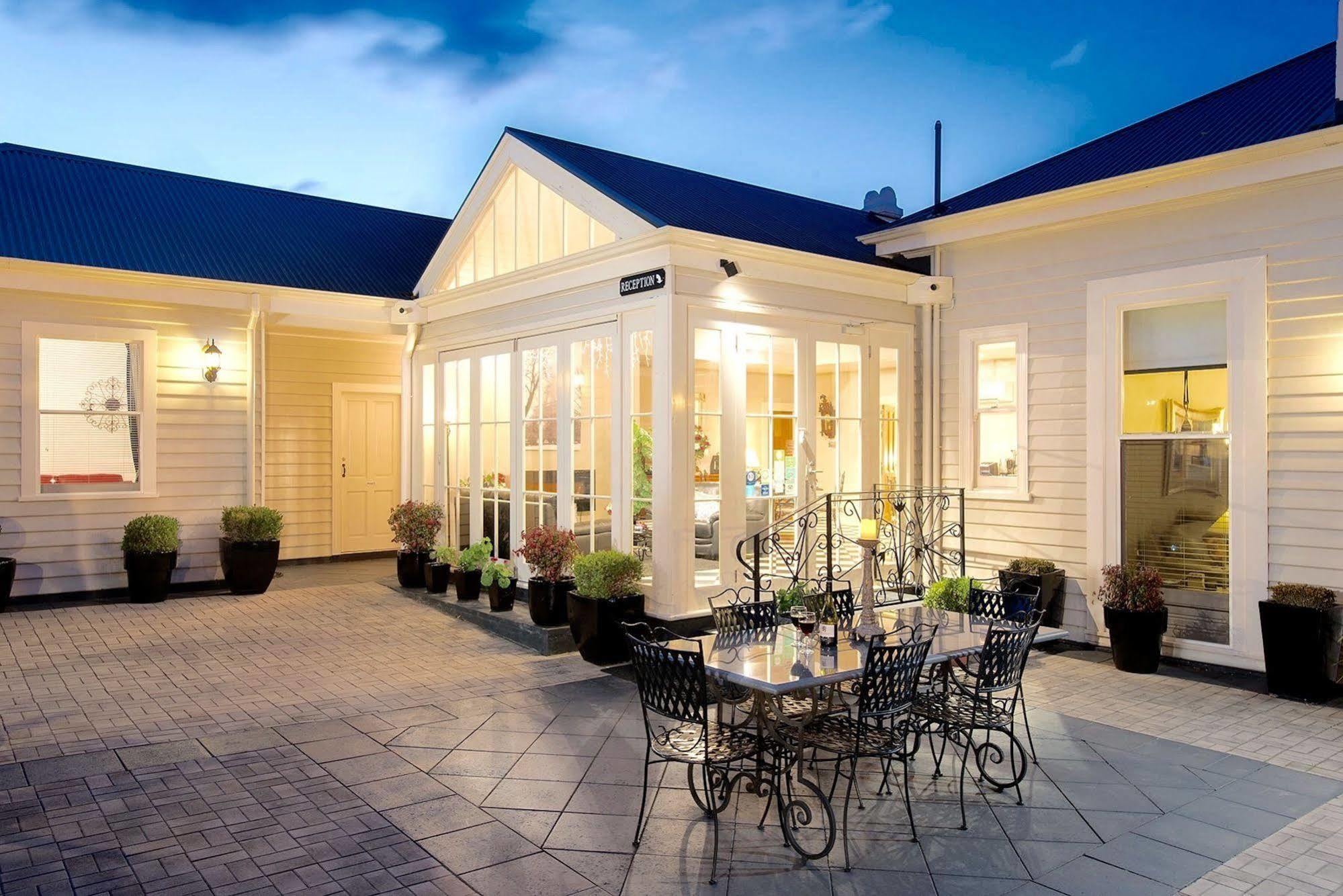 Bed & Breakfast Kurrajong House 4*